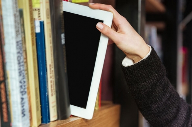 A biblioteca digital da Eni entra online