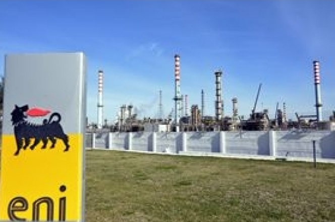 A Eni e a BASF lançam uma iniciativa conjunta para reduzir a pegada de CO2 no setor dos transportes