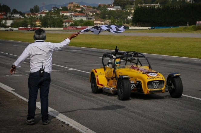 Pedro Salvador confiante para participação dupla em Jarama